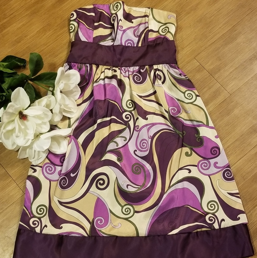 Strapless dress